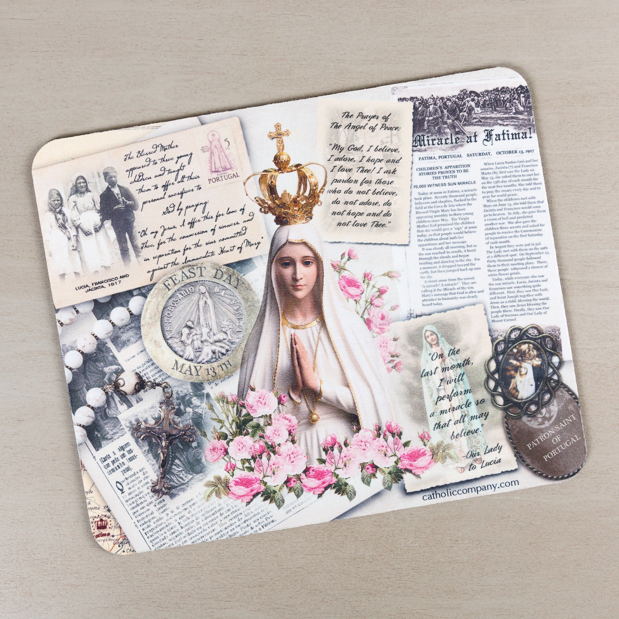 Our Lady of Fatima Story Mousepad