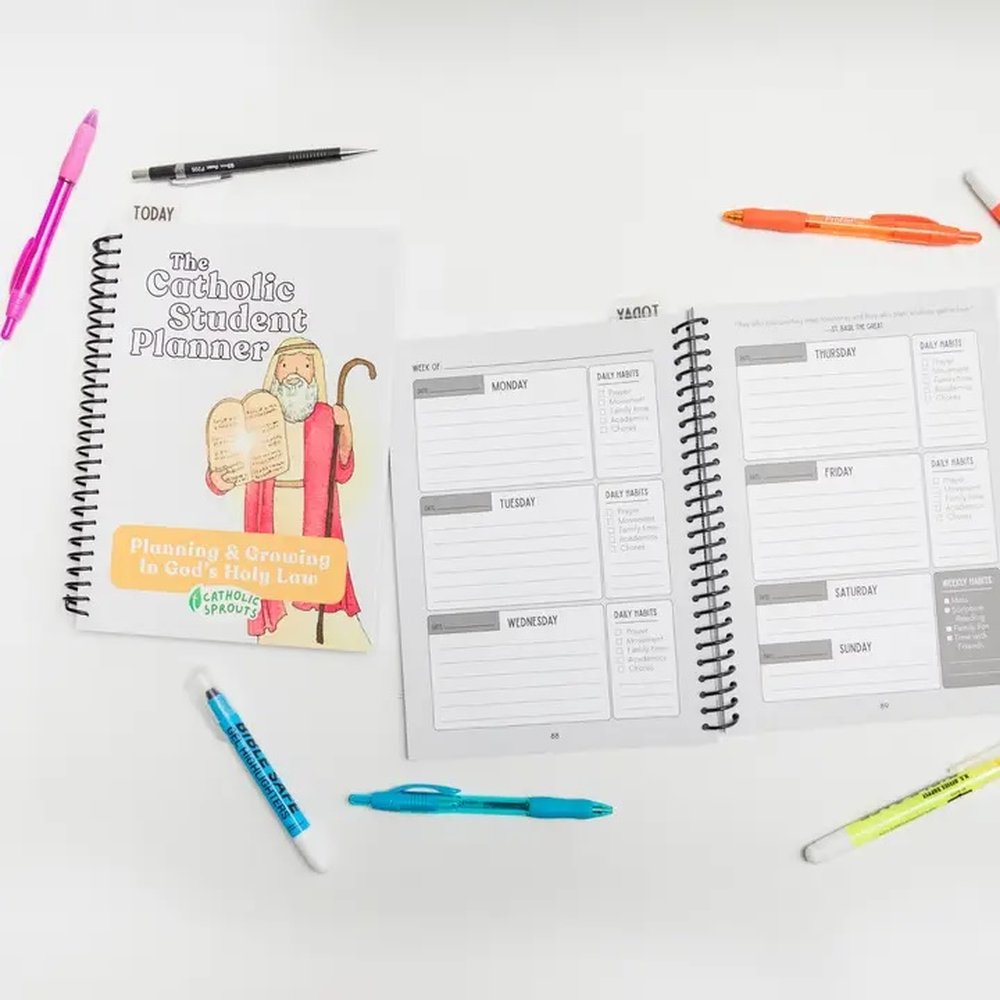 The Catholic Student Planner: Featuring the Ten Commandments